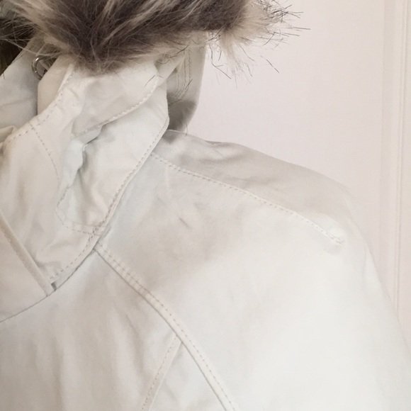 The North Face Arctic Parka - Picture 11 of 13